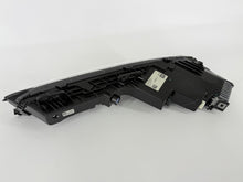 Laden Sie das Bild in den Galerie-Viewer, Frontscheinwerfer BMW 7 9879936-14 Vorderseite Scheinwerfer Headlight SCH6494516437vm