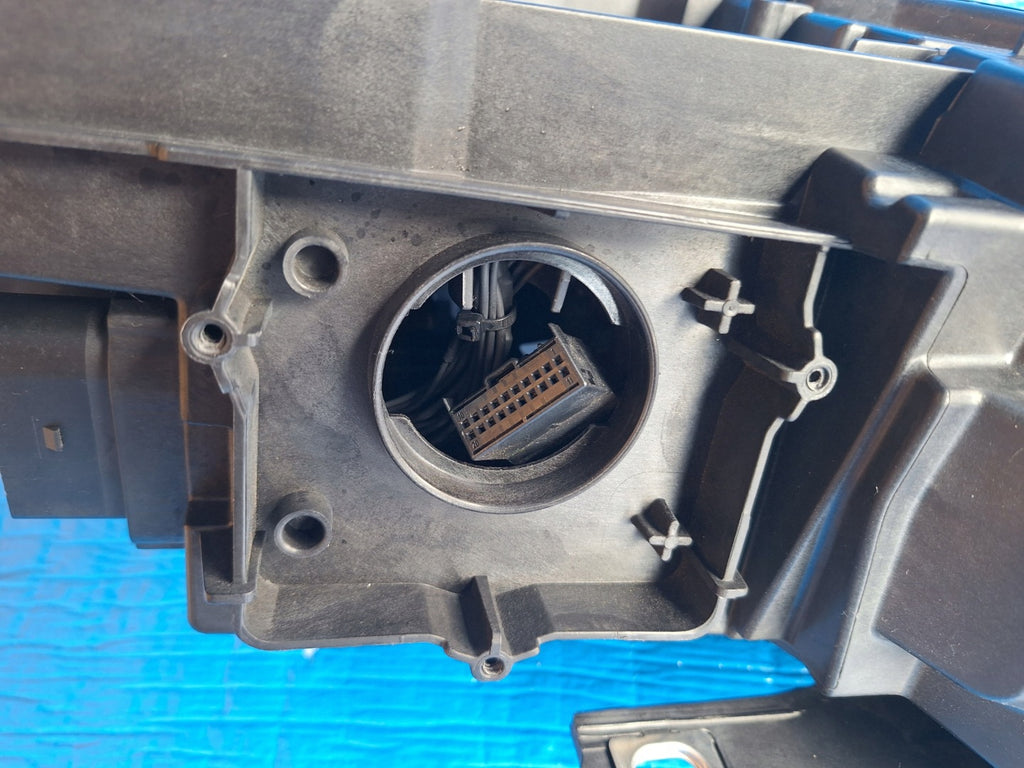 Frontscheinwerfer Audi Q3 8U0941034 LED Rechts Scheinwerfer Headlight SCH4424580887ca
