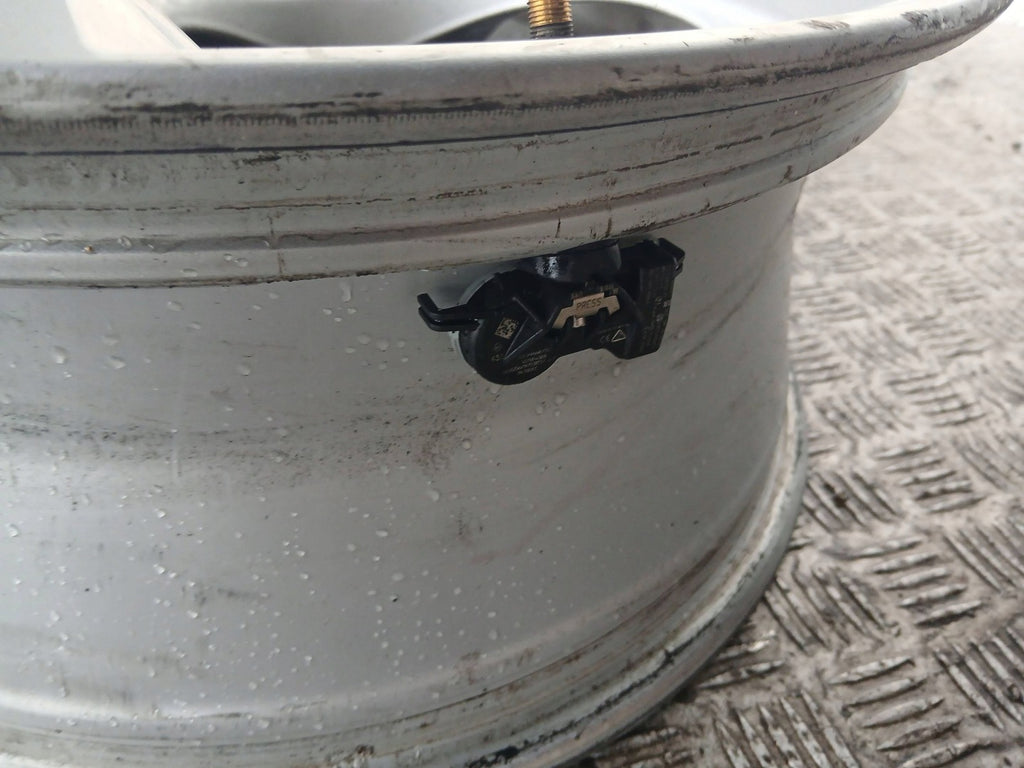 1x Alufelge 17 Zoll 403006PA1A Nissan Juke Rim Wheel FEL4451414191ps