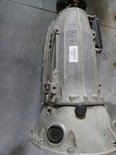 Laden Sie das Bild in den Galerie-Viewer, Getriebe Mercedes-Benz W205 2052704102 Automatikgetriebe Trasmissione