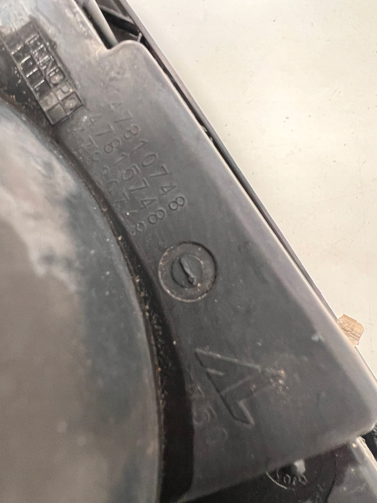 Frontscheinwerfer Iveco I 5801745441 Links Scheinwerfer Headlight SCH9221443596su