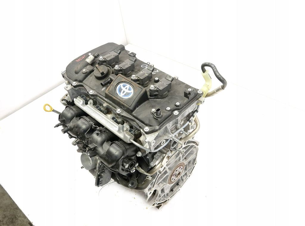 Motor Toyota Auris 2ZR-FXE 1.8 72kW Hybrid Engine Unkomplett