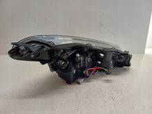 Load image into Gallery viewer, Frontscheinwerfer Toyota Yaris Links Scheinwerfer Headlight