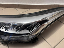 Laden Sie das Bild in den Galerie-Viewer, Frontscheinwerfer Toyota Chr C-Hr 81150-F4180 Full LED Links Headlight SCH6242054873yn