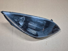 Load image into Gallery viewer, Frontscheinwerfer Mitsubishi Colt VI I 8301B367 FALSE Scheinwerfer Headlight SCH5822181327zi