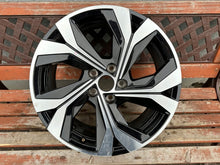 Laden Sie das Bild in den Galerie-Viewer, 1x Alufelge 18 Zoll 7.0" 5x114.3 35ET 403003156R 403009719R Renault Koleos FEL9518663629yw