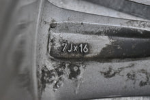 Load image into Gallery viewer, 1x Alufelge 16 Zoll 7.0" 5x108 44ET Glanz Graphit 9677989977 MA-DAR81 Mg 308 Ii FEL4489086523ta