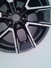 Load image into Gallery viewer, 1x Alufelge 18 Zoll 8.5" 5x112 36ET Glanz Schwarz 8747286 BMW I4 G26 Rim Wheel FEL1014928577em