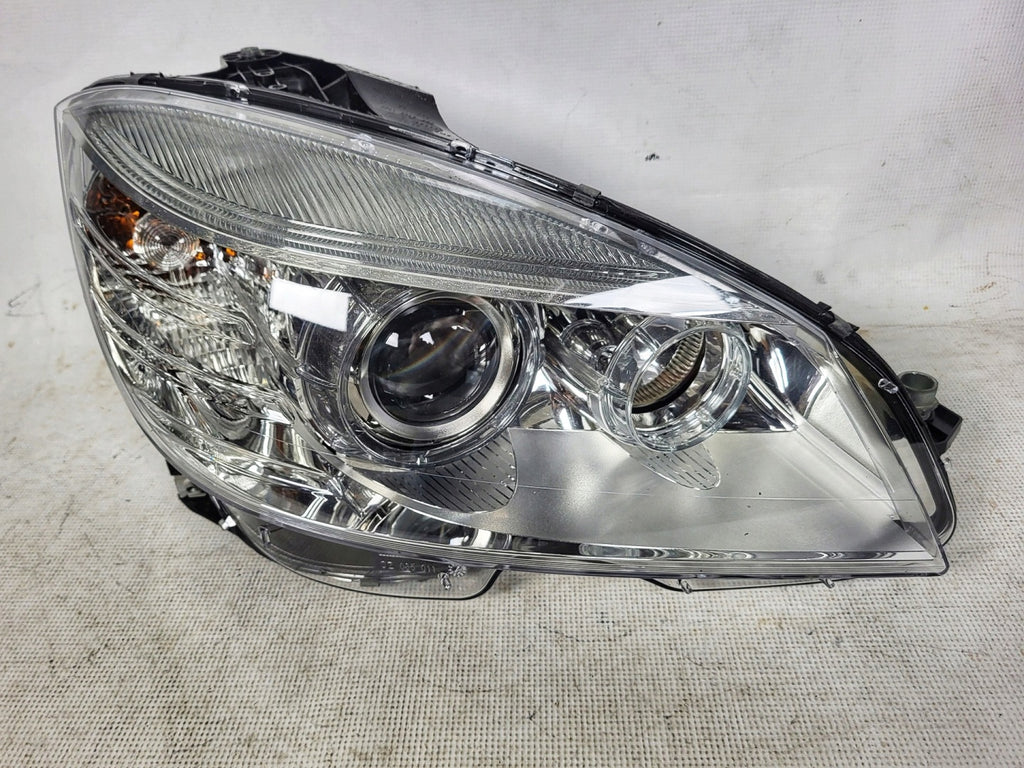 Frontscheinwerfer Mercedes-Benz W204 A2048209061 Xenon Rechts Headlight SCH4013454735bh