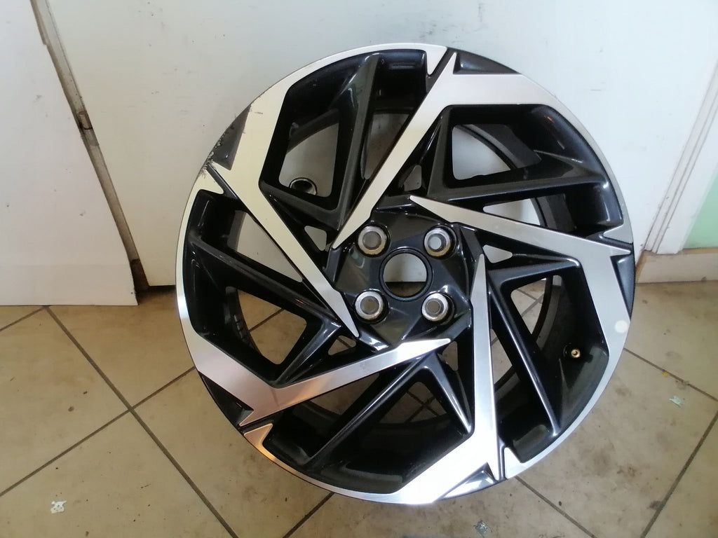 1x Alufelge 17 Zoll 7.0" 4x100 54ET Glanz Graphit 52910-Q0300 Hyundai Kona Mg