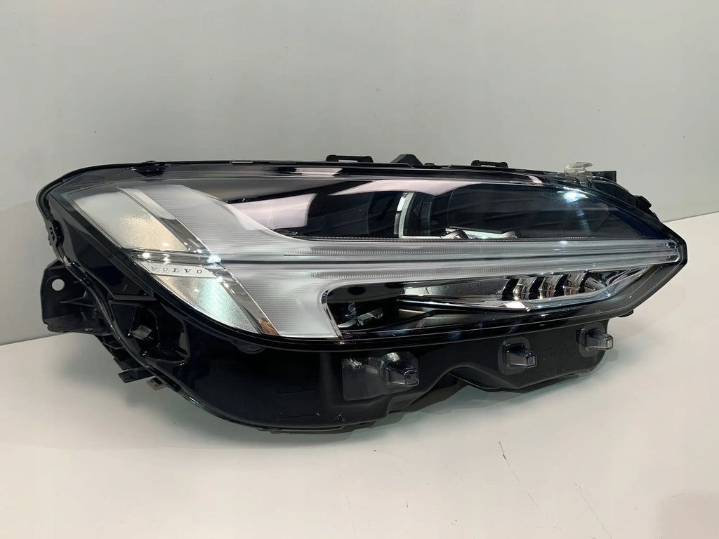 Frontscheinwerfer Volvo S90 V90 31655761 LED Rechts Scheinwerfer Headlight SCH2031317041ti