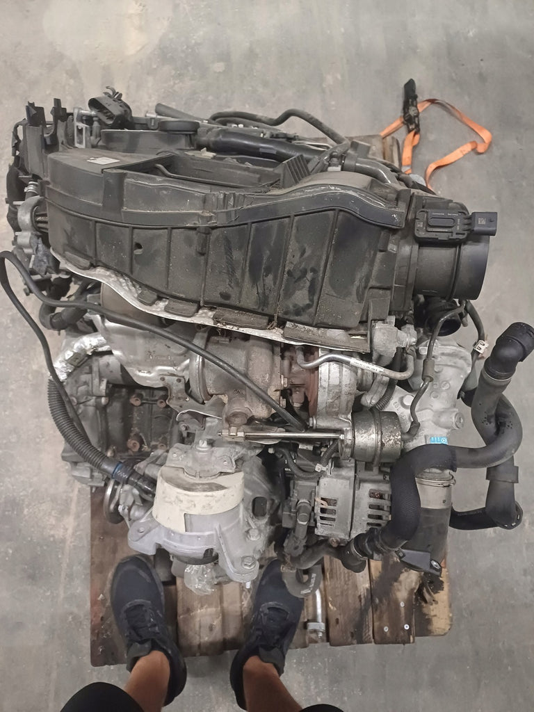 Motor Mercedes-Benz 651924 2.2 CDI 96TKm 2014 Diesel Engine Komplett