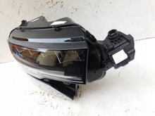 Laden Sie das Bild in den Galerie-Viewer, Frontscheinwerfer Skoda Karoq 57B941010 LED Rechts Scheinwerfer Headlight SCH1579999345mg