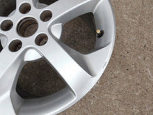 Laden Sie das Bild in den Galerie-Viewer, 1x Alufelge 16 Zoll 6.5&quot; 5x112 50ET Glanz Silber 1Z0601025AG Skoda Octavia Ii