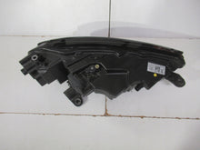 Laden Sie das Bild in den Galerie-Viewer, Frontscheinwerfer Skoda Fabia 6VB941015 LED Links Scheinwerfer Headlight