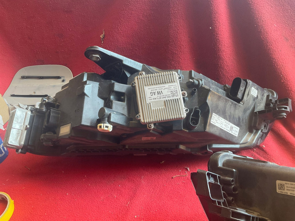 Frontscheinwerfer Skoda 3V1941015D 3V1941016D LED Ein Satz Headlight