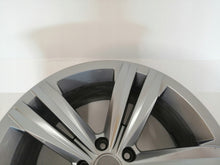 Load image into Gallery viewer, 1x Alufelge 19 Zoll 8.5" 5x112 28ET Glanz Graphit 760601025P VW Touareg Cr7 FEL2096391483xf
