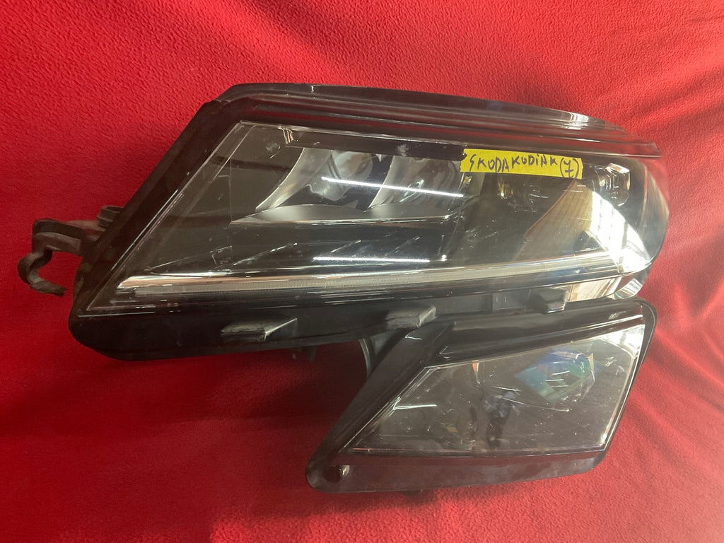 Frontscheinwerfer Skoda Kodiaq 566941015E LED Ein Stück (Rechts oder Links) SCH7643731410bh