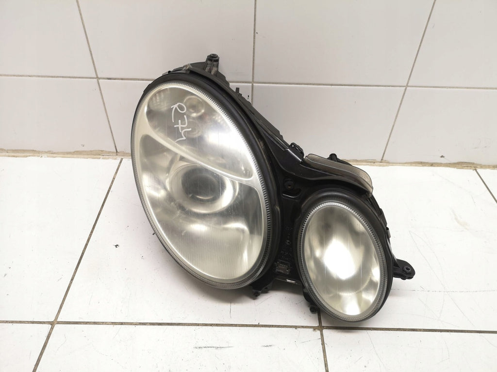 Frontscheinwerfer Mercedes-Benz W211 15436001 A0028202426 Rechts Headlight SCH6434809645jx