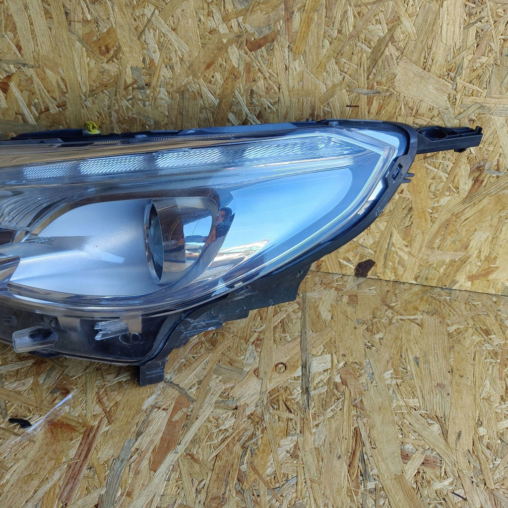 Frontscheinwerfer Peugeot 2008 I 90015175 9677810180 Links Headlight SCH7797017802st