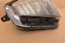 Load image into Gallery viewer, Frontscheinwerfer Hyundai Kona 92102 LED Rechts Scheinwerfer Headlight SCH7969597639kq