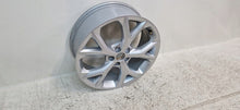 Load image into Gallery viewer, 1x Alufelge 17 Zoll 6.5" 5x100 48ET Glanz Silber 6F9601205H Seat Ibiza I FEL5096077604bz
