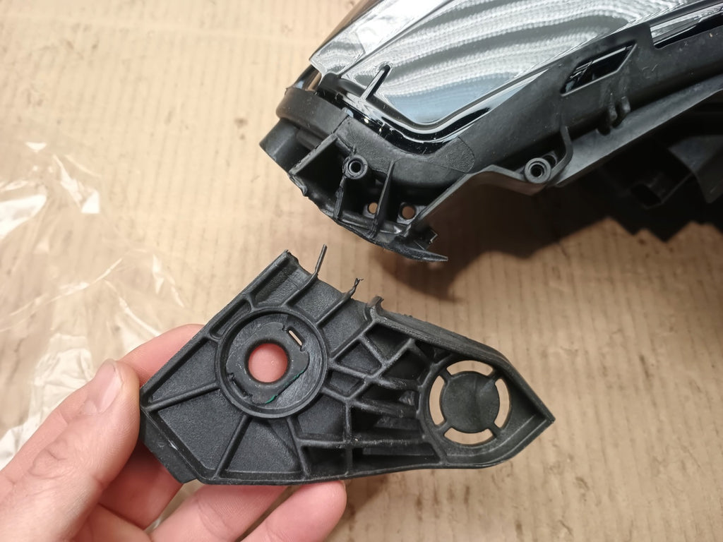 Frontscheinwerfer Peugeot 2008 208 II 9833036380 LED Links Headlight SCH6682797792id