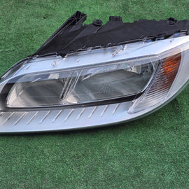 Frontscheinwerfer Volvo V70 S80 31420019 Links Scheinwerfer Headlight SCH3158127137vl