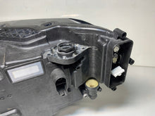 Laden Sie das Bild in den Galerie-Viewer, Frontscheinwerfer Skoda Superb III 3V1941016D Full LED Rechts Headlight