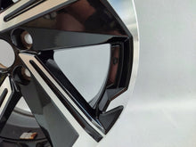 Laden Sie das Bild in den Galerie-Viewer, 1x Alufelge 18 Zoll 7.0&quot; 5x114.3 38ET Mitsubishi Outlander Eclipse Cross