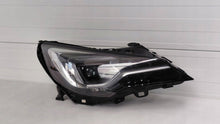 Laden Sie das Bild in den Galerie-Viewer, Frontscheinwerfer Opel Astra K 39187261 Rechts Scheinwerfer Headlight SCH3075050449ti