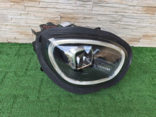 Laden Sie das Bild in den Galerie-Viewer, Frontscheinwerfer Mini F60 5A1EC06-02 Rechts Scheinwerfer Headlight SCH8645361789ls