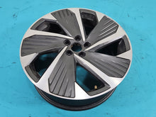 Load image into Gallery viewer, 1x Alufelge 18 Zoll 7.0" 5x114.3 47ET Seat Arona Rim Wheel FEL3251473979qe