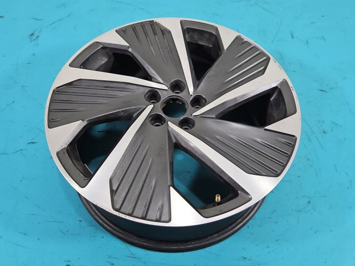 1x Alufelge 18 Zoll 7.0" 5x114.3 47ET Seat Arona Rim Wheel FEL3251473979qe
