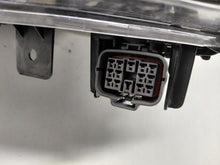 Laden Sie das Bild in den Galerie-Viewer, Frontscheinwerfer Mazda 2 D43N-51040 LED Links Scheinwerfer Headlight SCH9131771906vd