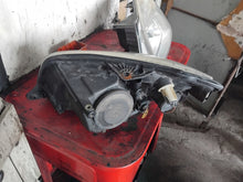 Load image into Gallery viewer, Frontscheinwerfer Skoda Fabia II Roomster Ein Satz Scheinwerfer Headlight SCH9066921918jj