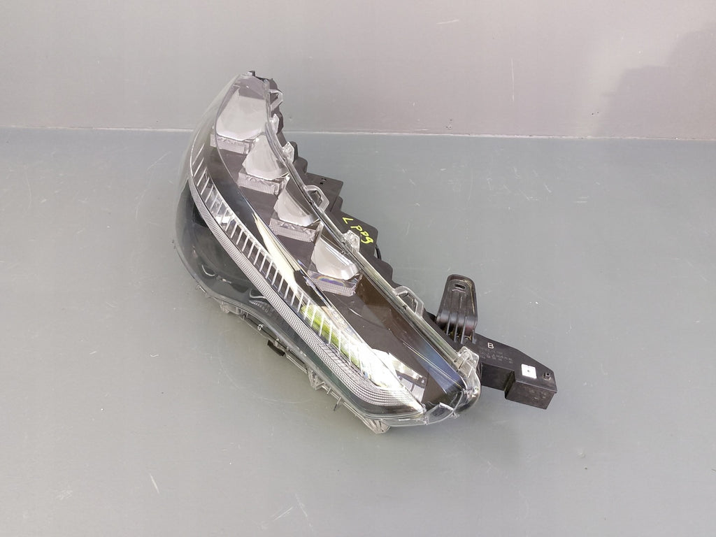 Frontscheinwerfer Toyota Corolla Rechts Scheinwerfer Headlight SCH4161311530ud