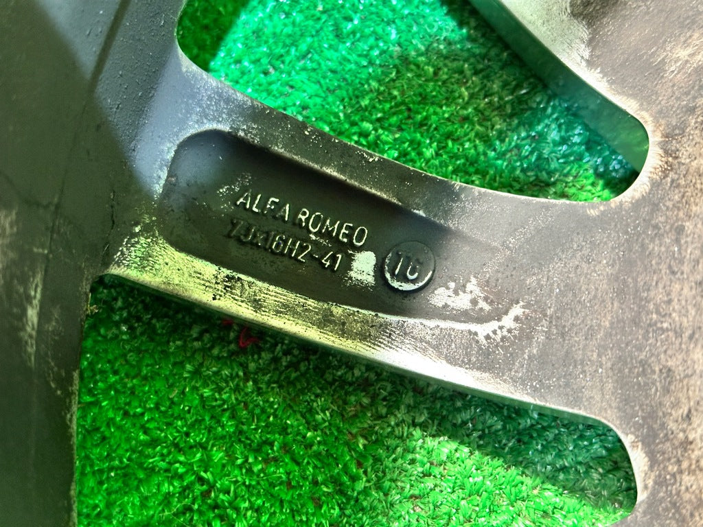 1x Alufelge 16 Zoll 7.0" 5x110 41ET 156102131 Alfa Romeo Giulietta Rim Wheel FEL9354612867ws