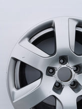 Load image into Gallery viewer, 1x Alufelge 17 Zoll 7.5&quot; 5x112 37ET Glanz Silber 4G0601025L Audi A6 C7 Rim Wheel