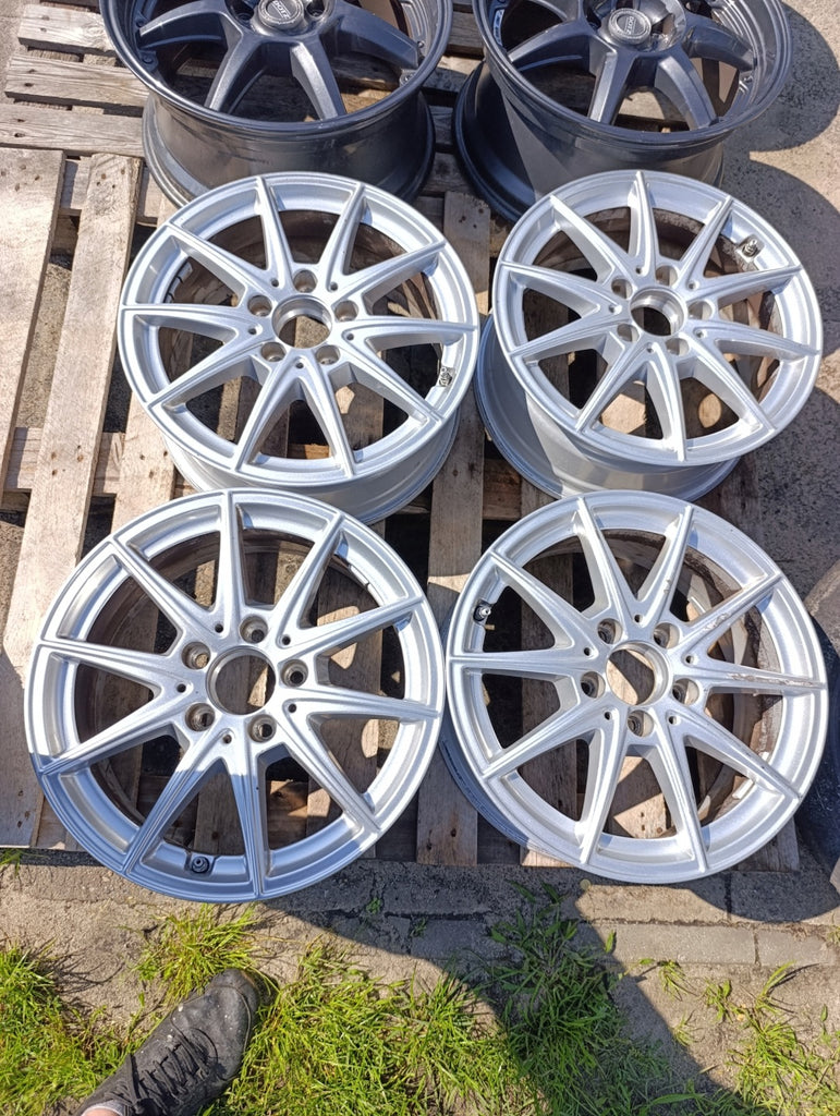 1x Alufelge 16 Zoll 6.5" 5x112 44ET Glanz Silber A1774011100 Mercedes-Benz W177 FEL8165378918lg