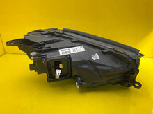 Laden Sie das Bild in den Galerie-Viewer, Frontscheinwerfer Mercedes-Benz Gle A1679066908 LED Links Scheinwerfer Headlight SCH9855805507fl