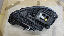 Laden Sie das Bild in den Galerie-Viewer, Frontscheinwerfer Mercedes-Benz W177 A1779065303 LED Links Headlight SCH8651196337xt
