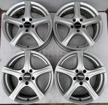 Load image into Gallery viewer, 4x Alufelge 17 Zoll 7.0" 5x114.3 49ET Glanz Silber 42R7705 Hyundai I Rim Wheel FEL4031769148pm