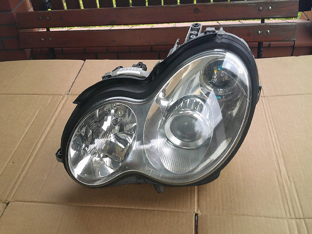 Frontscheinwerfer Mercedes-Benz 0301166275 Links Scheinwerfer Headlight SCH2202058686gv