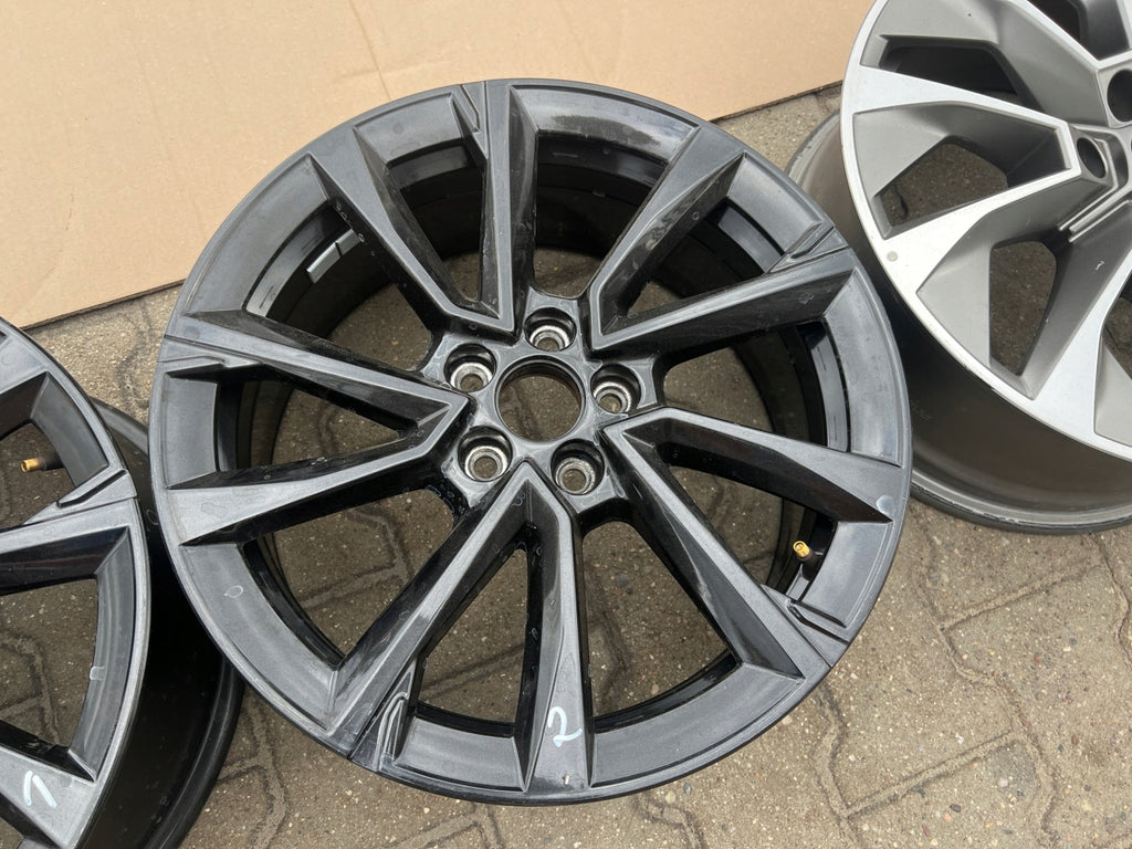 1x Alufelge 17 Zoll 7.0" 5x100 Glanz 6VA601025 Skoda Fabia I Rim Wheel FEL7803812266qe