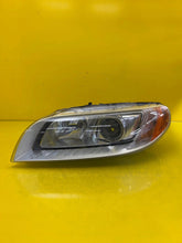 Laden Sie das Bild in den Galerie-Viewer, Frontscheinwerfer Volvo S80 V70 III 31353532 Xenon Links Scheinwerfer Headlight SCH7349768504er