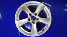 Laden Sie das Bild in den Galerie-Viewer, 1x Alufelge 16 Zoll 6.0&quot; 5x108 30671480 Ford Focus Iv Rim Wheel