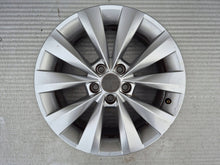 Load image into Gallery viewer, 1x Alufelge 16 Zoll 6.0" 5x112 38ET 658601025B Skoda Fabia I Rim Wheel FEL3715003024xg