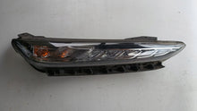 Laden Sie das Bild in den Galerie-Viewer, Frontscheinwerfer Hyundai Kona 92208-J900 LED Rechts Scheinwerfer Headlight SCH5540869499jl