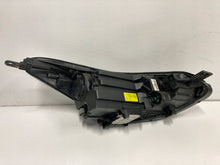 Load image into Gallery viewer, Frontscheinwerfer Kia Sportage IV 92101-F1110 Links Scheinwerfer Headlight SCH3096179469wo